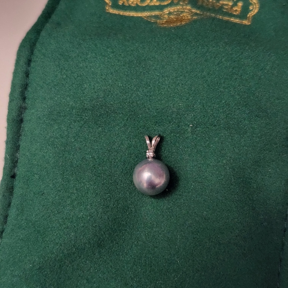 Pearl Factory Diamond Drop Pendant